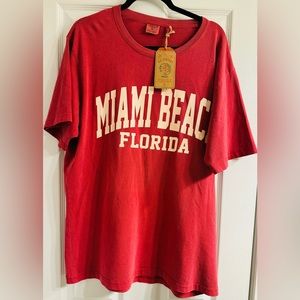Men’s US vintage Miami Beach, Florida T-shirt size XL. New tags.